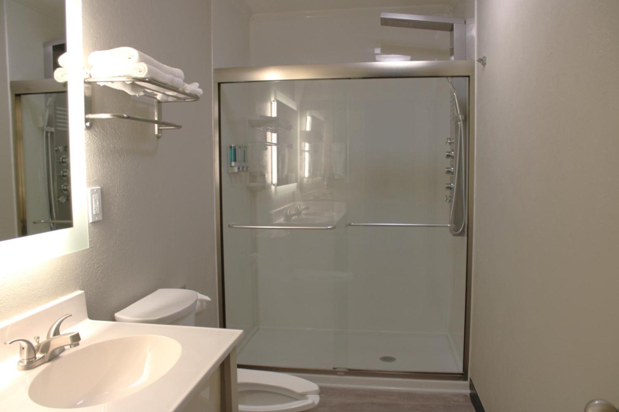 Boarders Inn And Suites By Cobblestone Lamar Missouri Екстер'єр фото